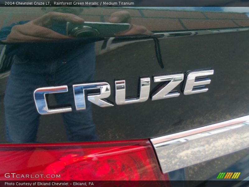 Rainforest Green Metallic / Medium Titanium 2014 Chevrolet Cruze LT