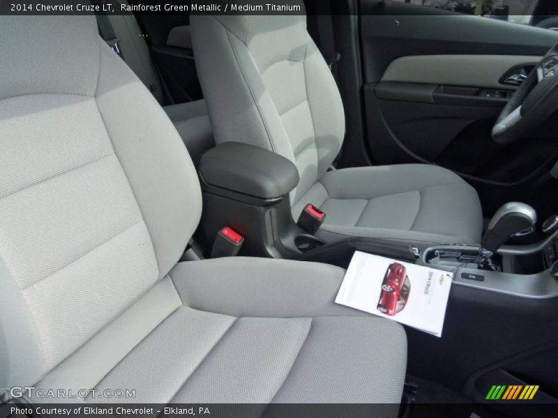 Rainforest Green Metallic / Medium Titanium 2014 Chevrolet Cruze LT