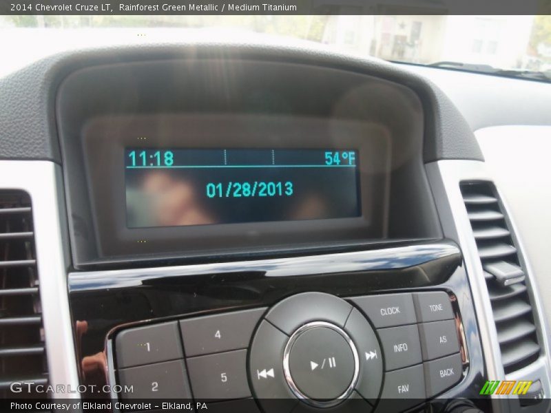 Rainforest Green Metallic / Medium Titanium 2014 Chevrolet Cruze LT