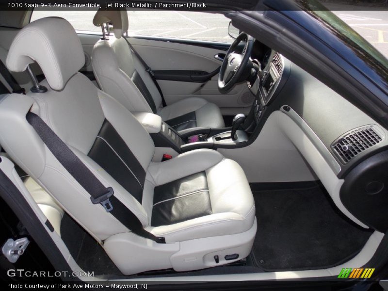 Front Seat of 2010 9-3 Aero Convertible