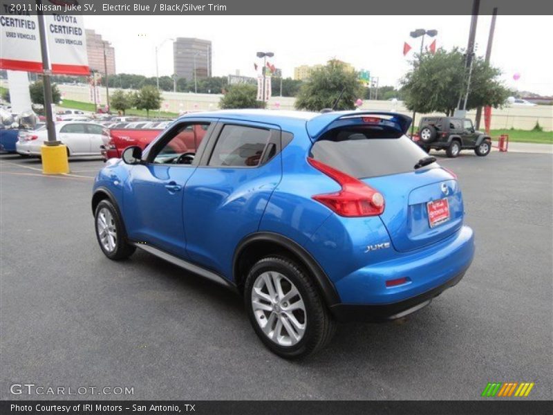 Electric Blue / Black/Silver Trim 2011 Nissan Juke SV