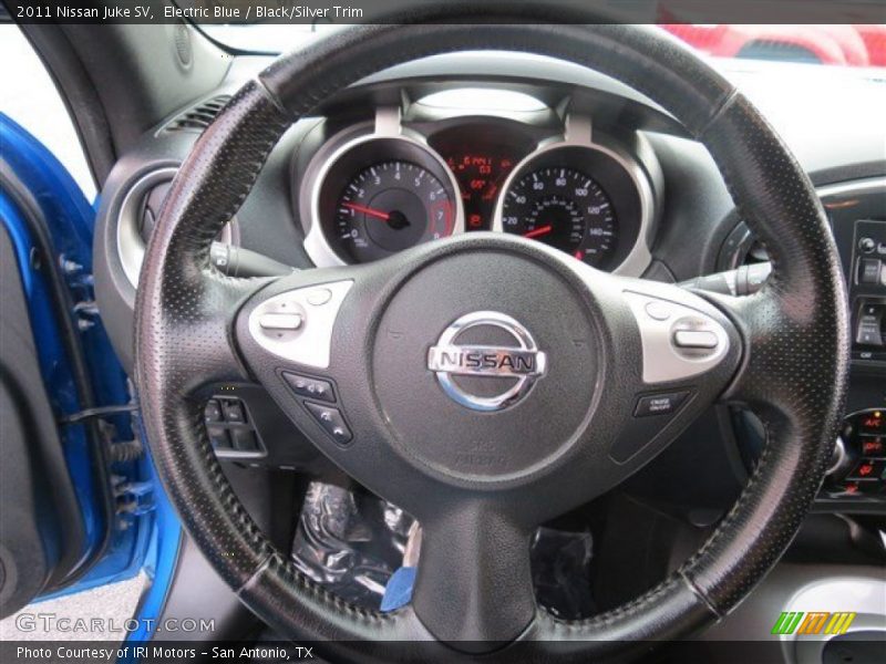 Electric Blue / Black/Silver Trim 2011 Nissan Juke SV