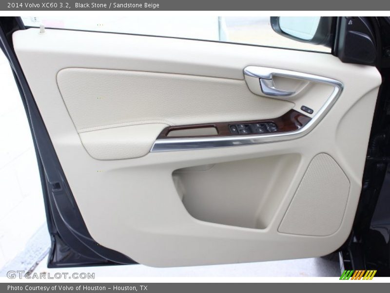 Black Stone / Sandstone Beige 2014 Volvo XC60 3.2