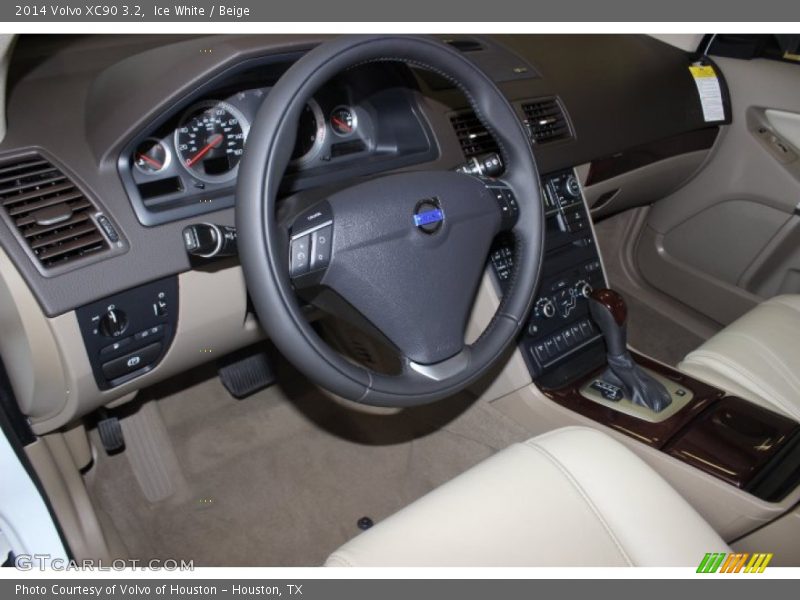 Ice White / Beige 2014 Volvo XC90 3.2
