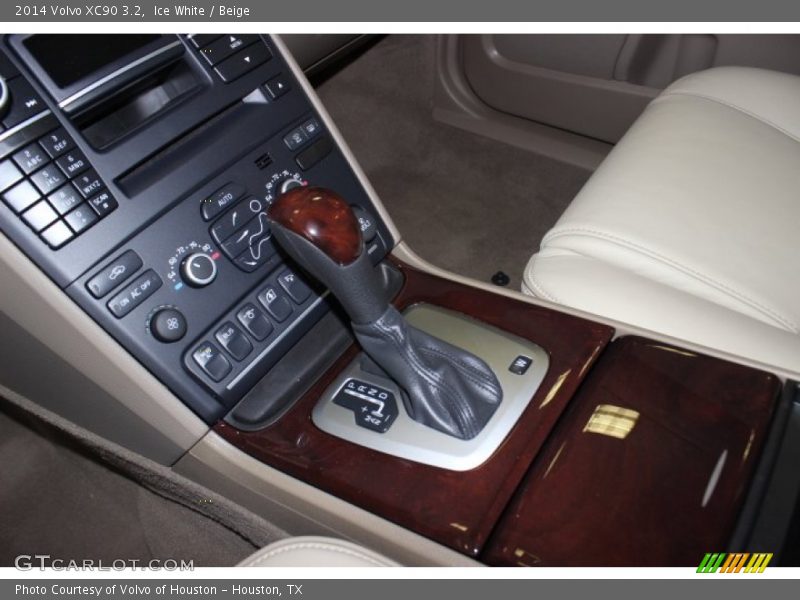 Ice White / Beige 2014 Volvo XC90 3.2