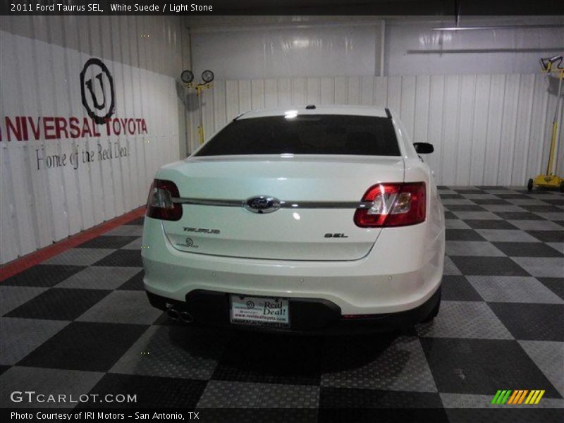 White Suede / Light Stone 2011 Ford Taurus SEL