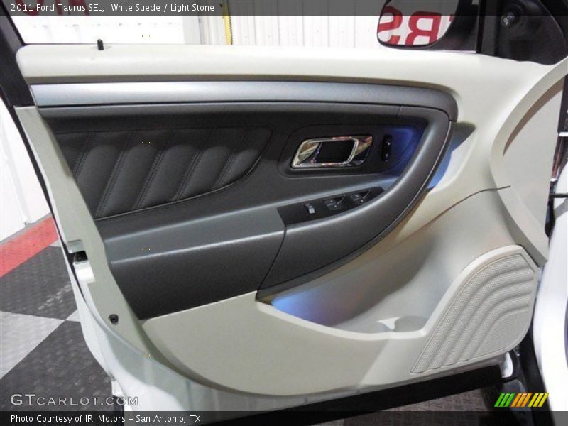 White Suede / Light Stone 2011 Ford Taurus SEL