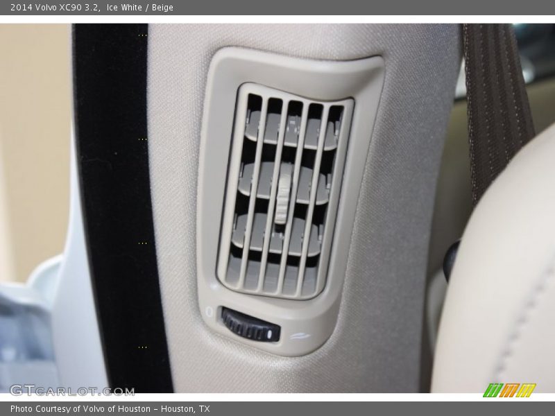Ice White / Beige 2014 Volvo XC90 3.2