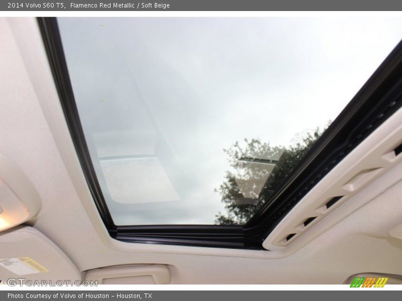Flamenco Red Metallic / Soft Beige 2014 Volvo S60 T5