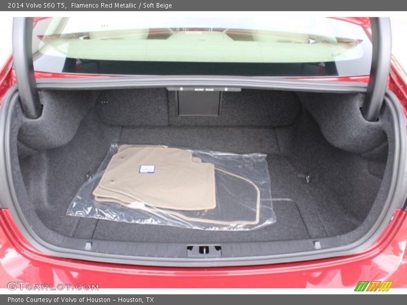  2014 S60 T5 Trunk