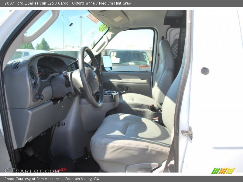Oxford White / Medium Flint Grey 2007 Ford E Series Van E250 Cargo
