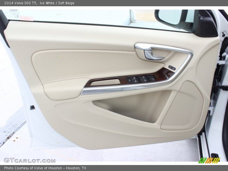 Ice White / Soft Beige 2014 Volvo S60 T5