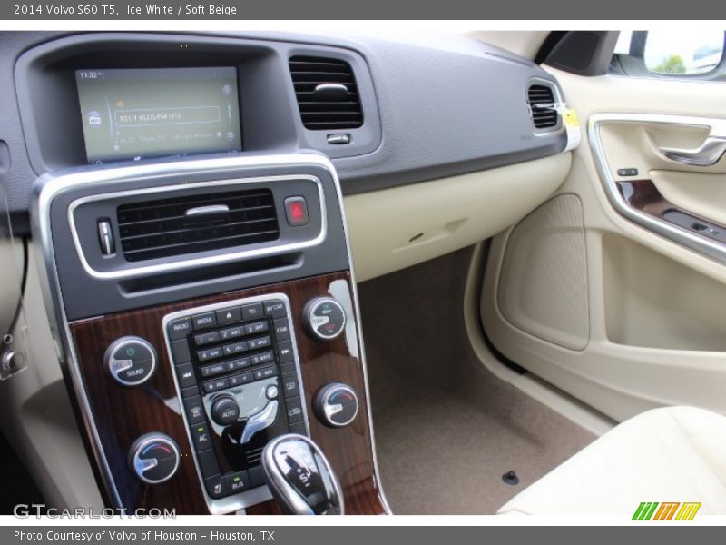 Ice White / Soft Beige 2014 Volvo S60 T5