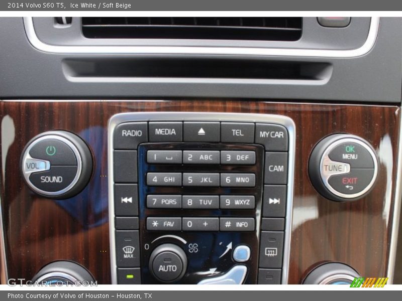 Ice White / Soft Beige 2014 Volvo S60 T5