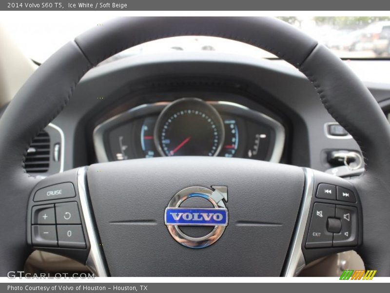 Ice White / Soft Beige 2014 Volvo S60 T5