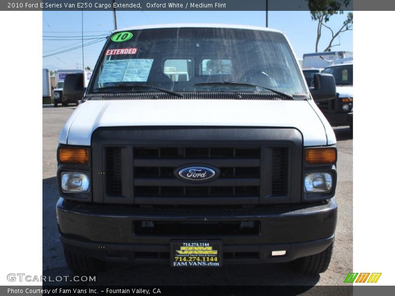 Oxford White / Medium Flint 2010 Ford E Series Van E250 Cargo Extended