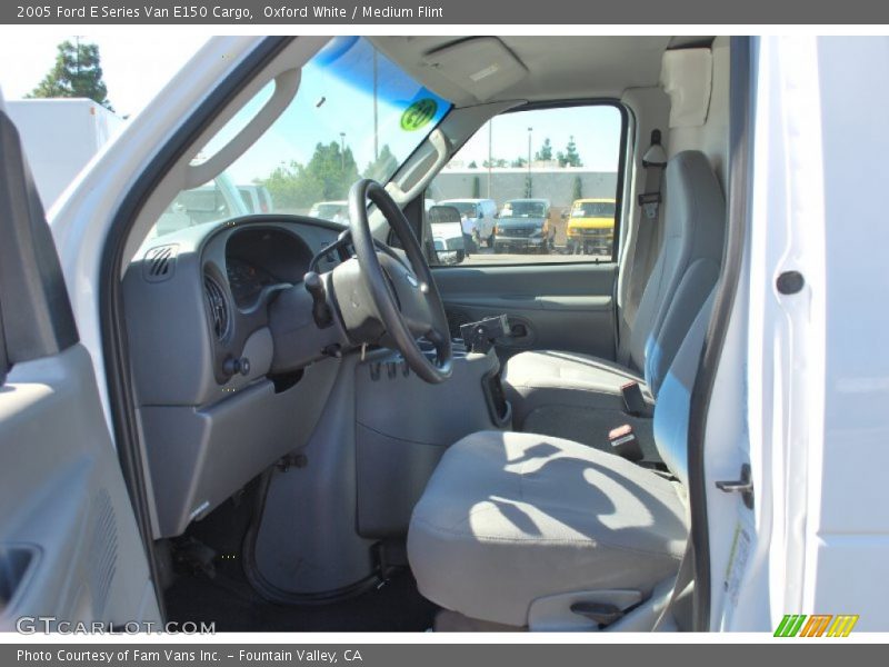 Oxford White / Medium Flint 2005 Ford E Series Van E150 Cargo