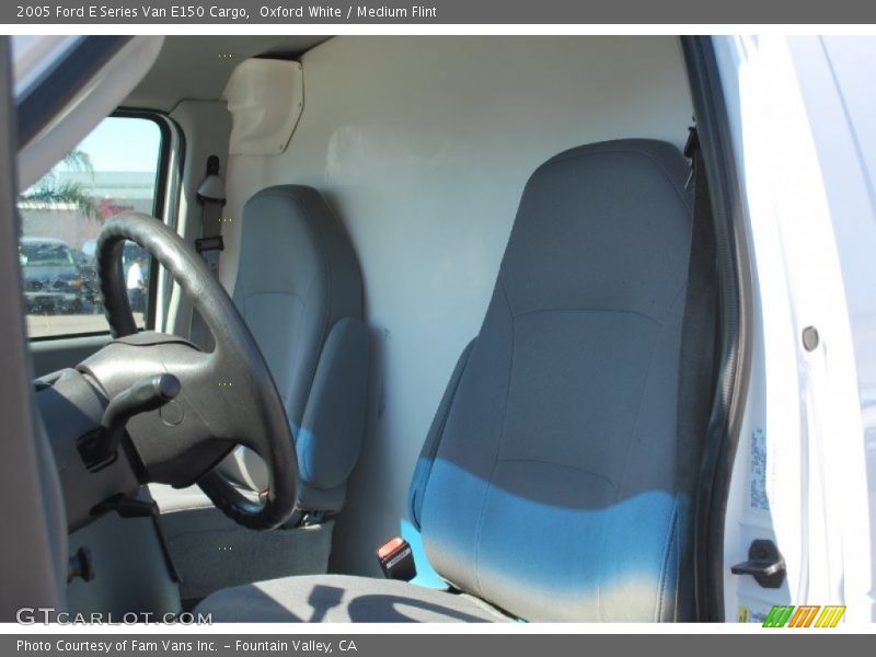 Oxford White / Medium Flint 2005 Ford E Series Van E150 Cargo