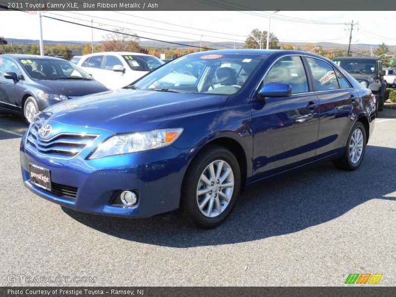 Blue Ribbon Metallic / Ash 2011 Toyota Camry XLE