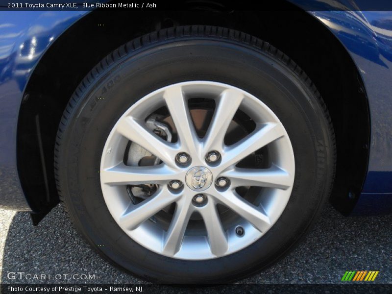 Blue Ribbon Metallic / Ash 2011 Toyota Camry XLE