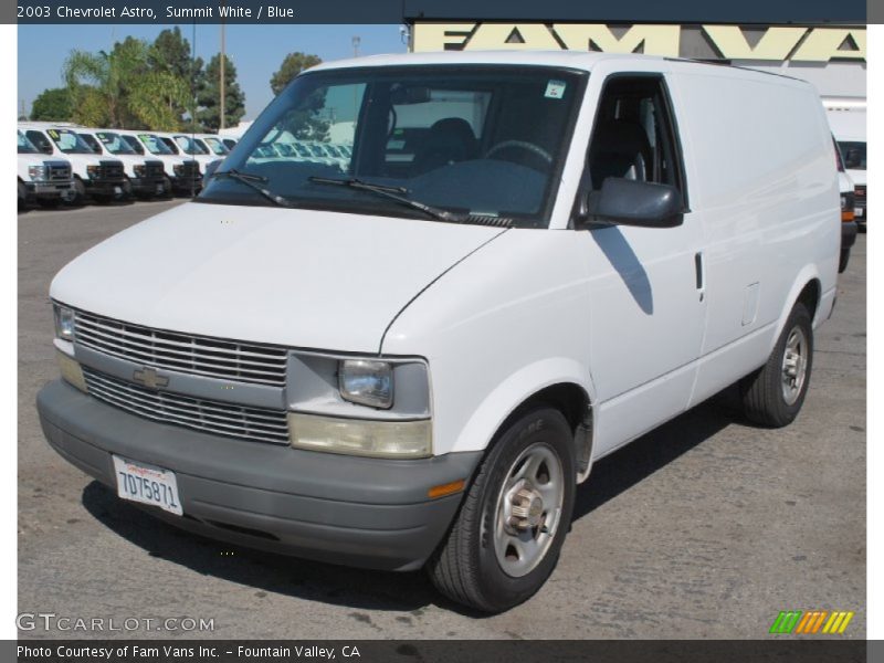 Summit White / Blue 2003 Chevrolet Astro