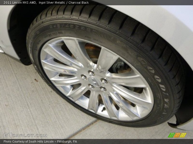 Ingot Silver Metallic / Charcoal Black 2011 Lincoln MKS AWD