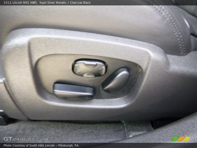 Ingot Silver Metallic / Charcoal Black 2011 Lincoln MKS AWD