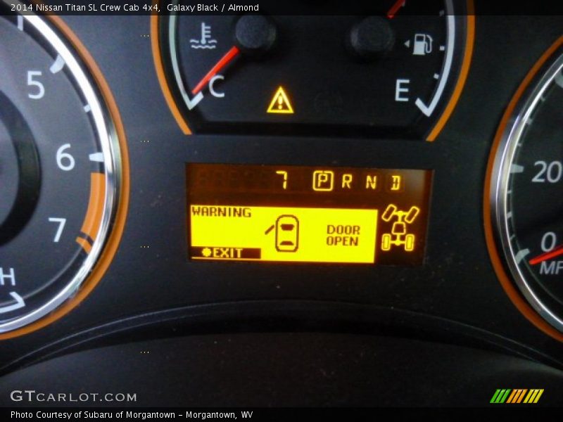 Galaxy Black / Almond 2014 Nissan Titan SL Crew Cab 4x4