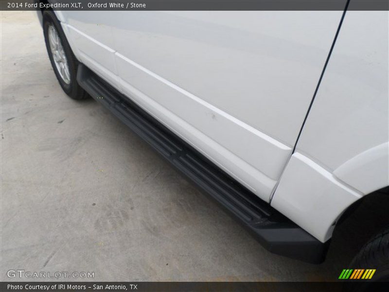 Oxford White / Stone 2014 Ford Expedition XLT