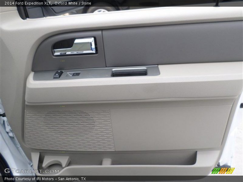 Oxford White / Stone 2014 Ford Expedition XLT