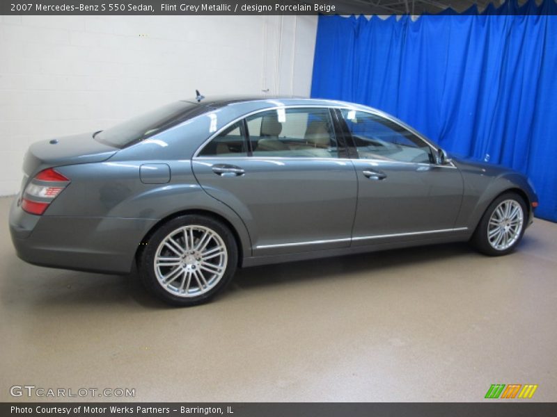 Flint Grey Metallic / designo Porcelain Beige 2007 Mercedes-Benz S 550 Sedan