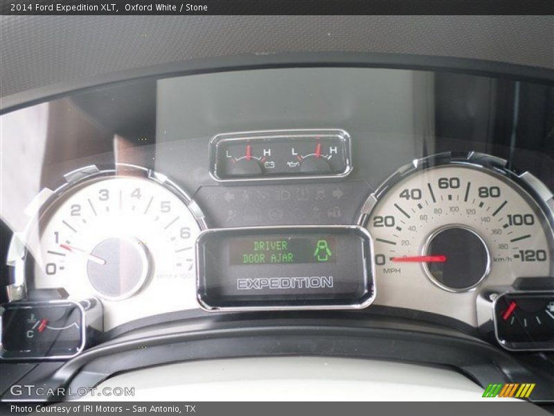Oxford White / Stone 2014 Ford Expedition XLT