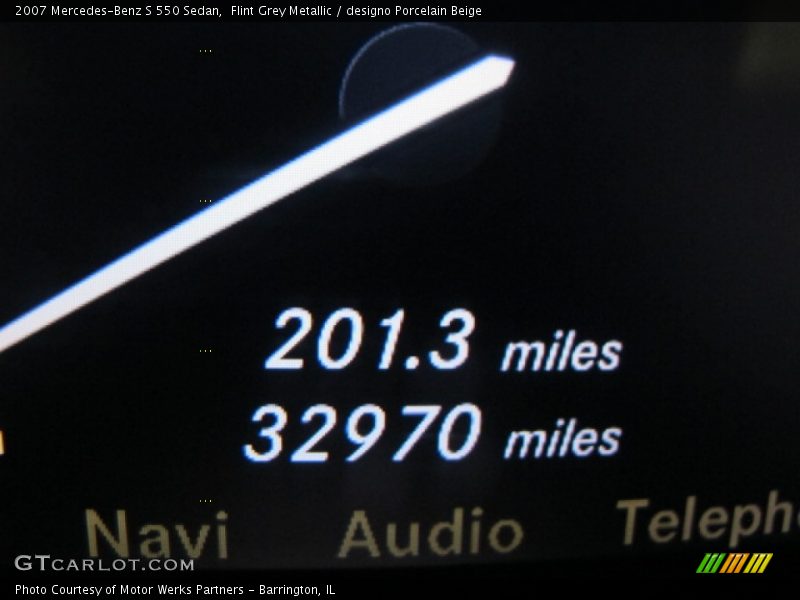 Flint Grey Metallic / designo Porcelain Beige 2007 Mercedes-Benz S 550 Sedan