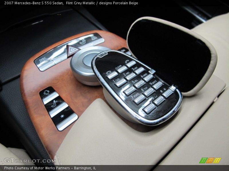 Flint Grey Metallic / designo Porcelain Beige 2007 Mercedes-Benz S 550 Sedan