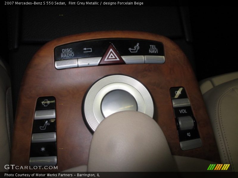 Flint Grey Metallic / designo Porcelain Beige 2007 Mercedes-Benz S 550 Sedan