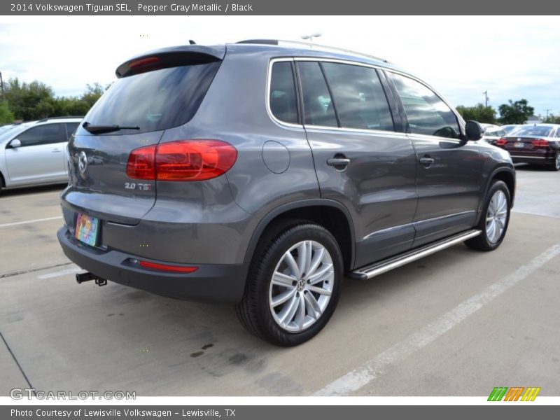 Pepper Gray Metallic / Black 2014 Volkswagen Tiguan SEL