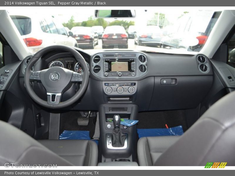 Pepper Gray Metallic / Black 2014 Volkswagen Tiguan SEL