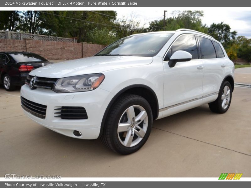 Front 3/4 View of 2014 Touareg TDI Lux 4Motion