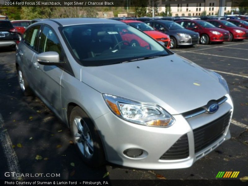 Ingot Silver / Charcoal Black 2014 Ford Focus SE Hatchback