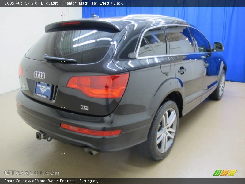 Phantom Black Pearl Effect / Black 2009 Audi Q7 3.0 TDI quattro