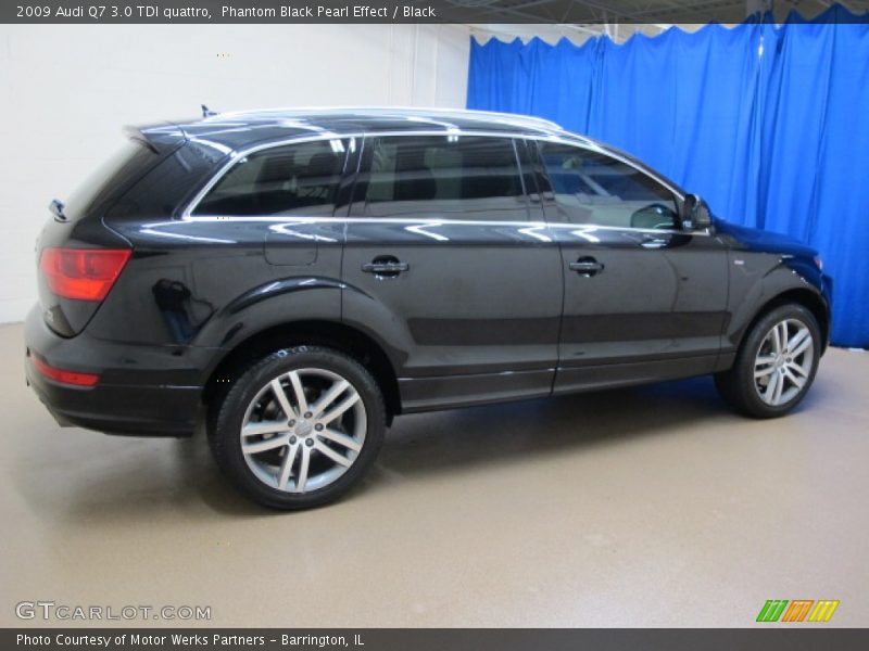 Phantom Black Pearl Effect / Black 2009 Audi Q7 3.0 TDI quattro