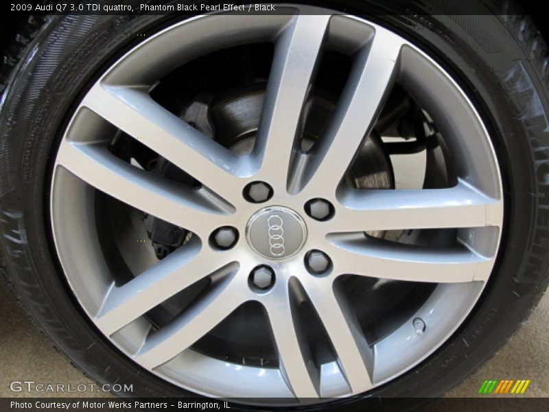Phantom Black Pearl Effect / Black 2009 Audi Q7 3.0 TDI quattro