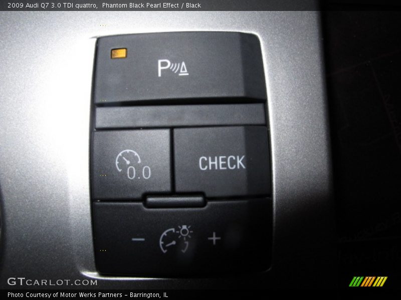 Phantom Black Pearl Effect / Black 2009 Audi Q7 3.0 TDI quattro