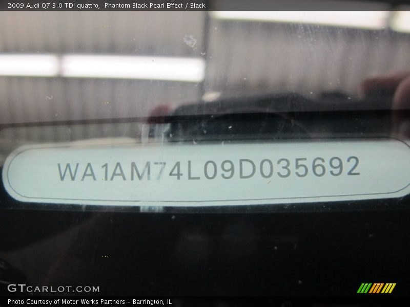 Phantom Black Pearl Effect / Black 2009 Audi Q7 3.0 TDI quattro