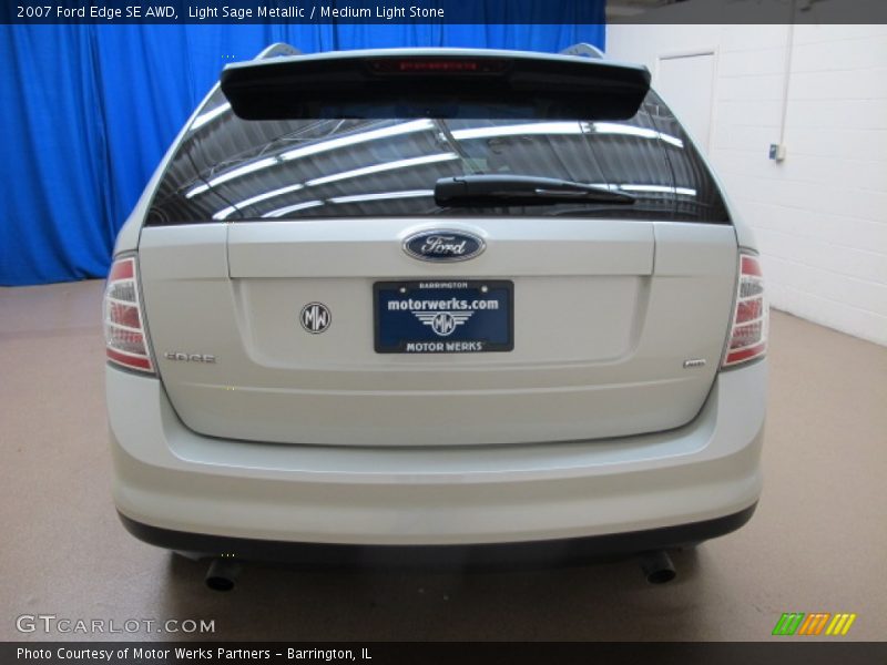 Light Sage Metallic / Medium Light Stone 2007 Ford Edge SE AWD