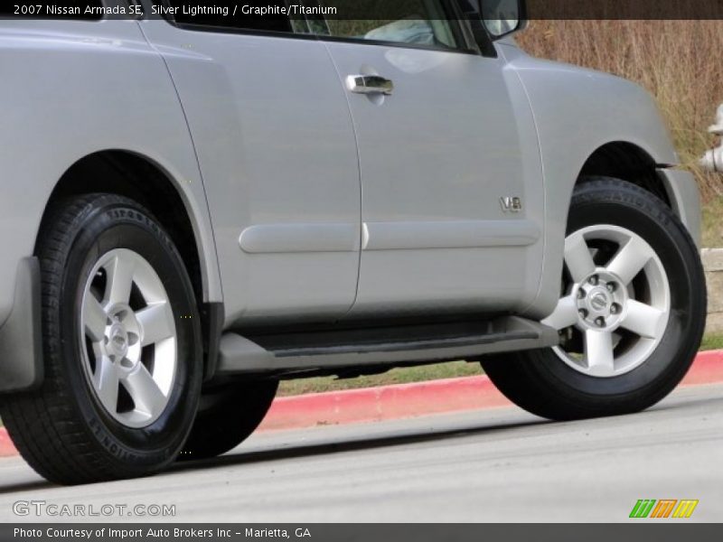 Silver Lightning / Graphite/Titanium 2007 Nissan Armada SE