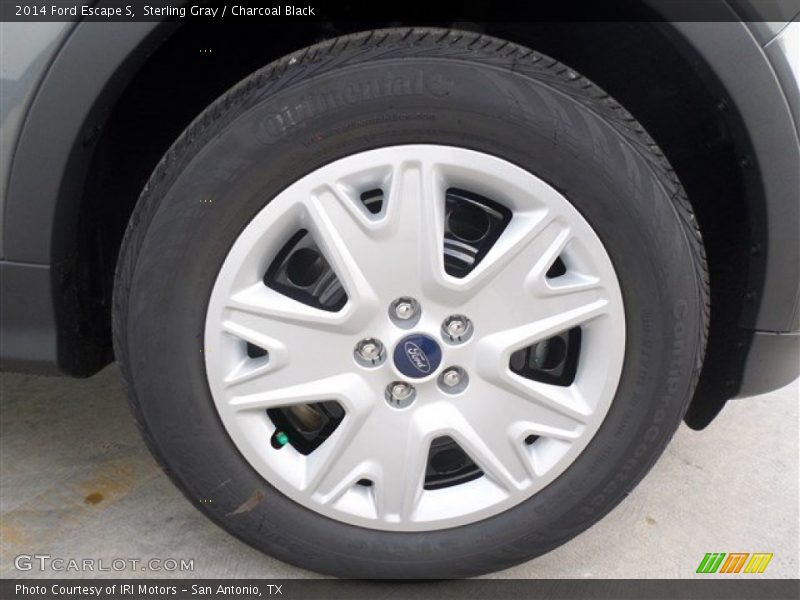 Sterling Gray / Charcoal Black 2014 Ford Escape S