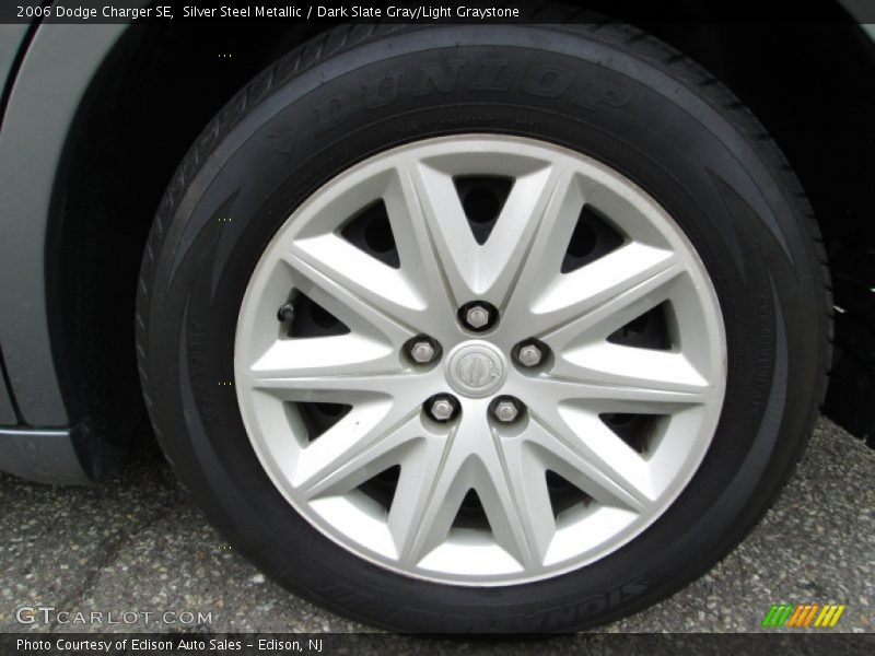 Silver Steel Metallic / Dark Slate Gray/Light Graystone 2006 Dodge Charger SE