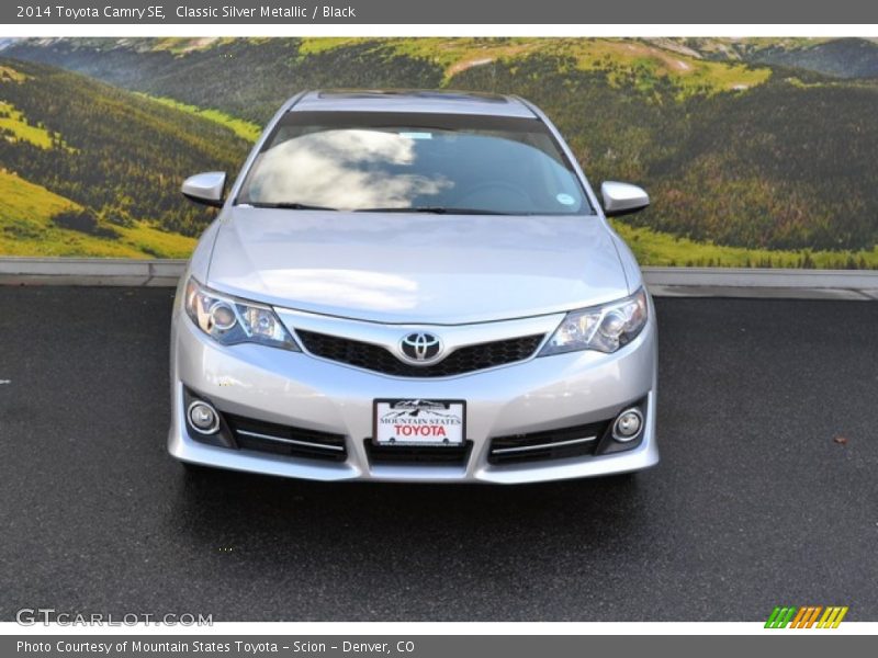 Classic Silver Metallic / Black 2014 Toyota Camry SE