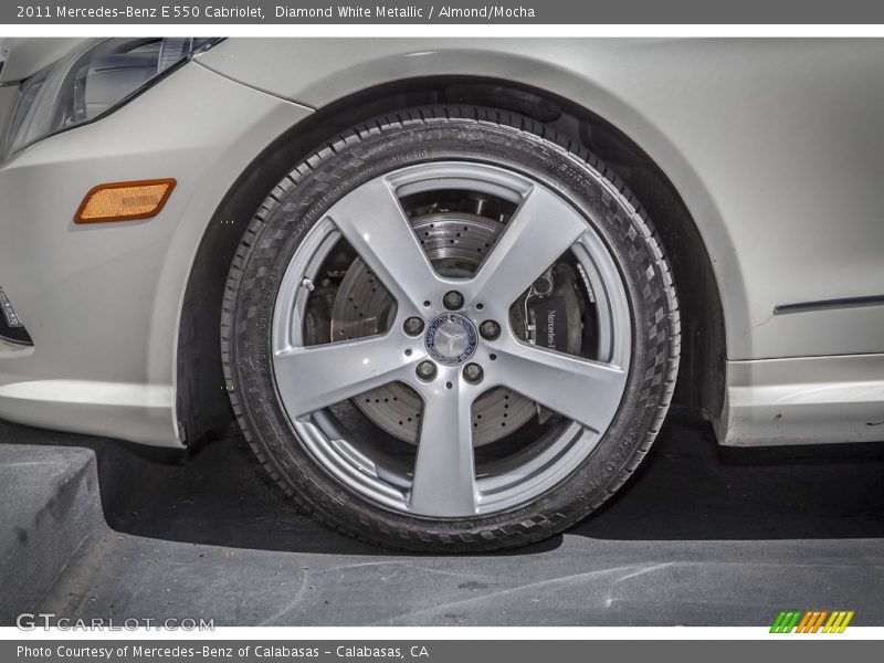 Diamond White Metallic / Almond/Mocha 2011 Mercedes-Benz E 550 Cabriolet